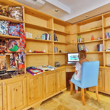 Hotel Saylam 4*