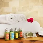 Saylam Hotel 4*